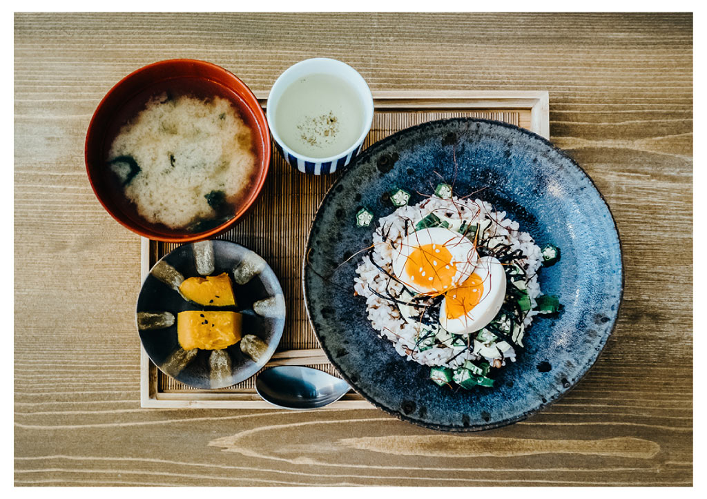 Le petit déjeuner typique du Japon, enfin un petit déjeuner salé et healthy