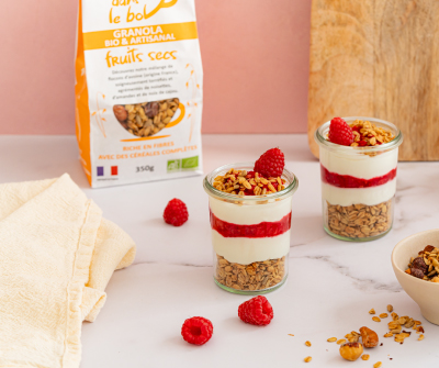 recette-verrines-aux-framboises-facon-cheesecake-et-granola-carre-recette Verrines aux framboises et granola fruits secs